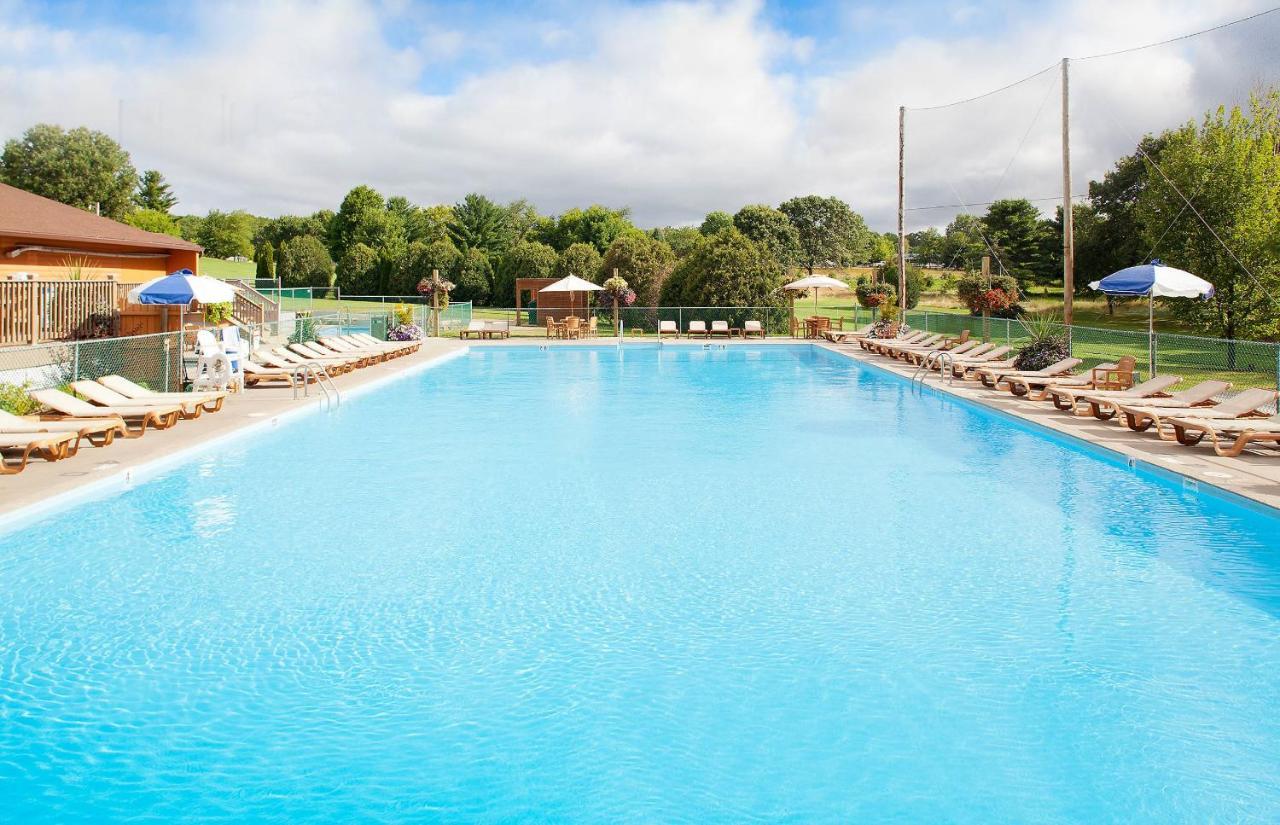 Bluegreen Vacations Christmas Mountain Village, An Ascend Resort Уисконсин Делс Екстериор снимка