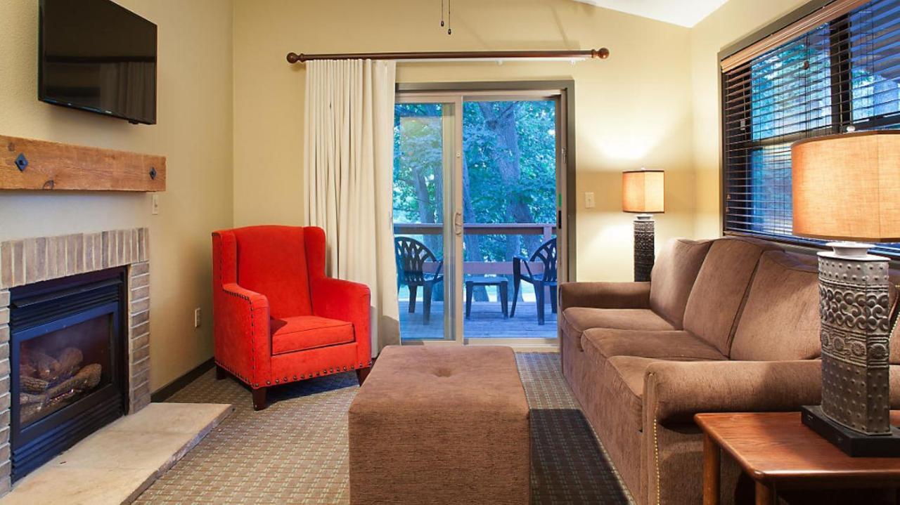 Bluegreen Vacations Christmas Mountain Village, An Ascend Resort Уисконсин Делс Екстериор снимка